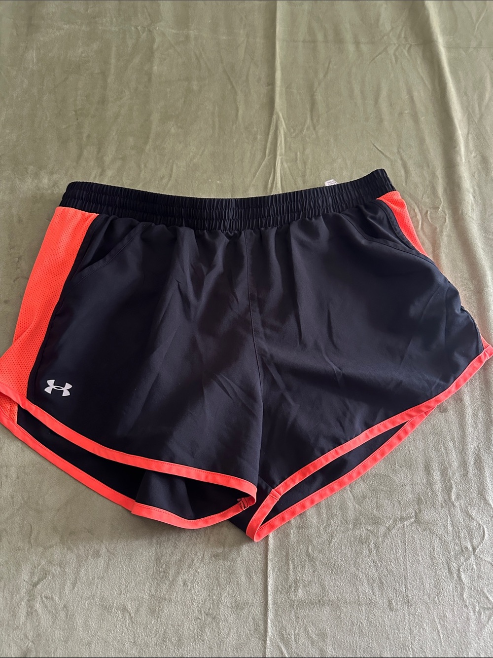 #961 Under Armour Black Athletic Shorts with Coral Trim